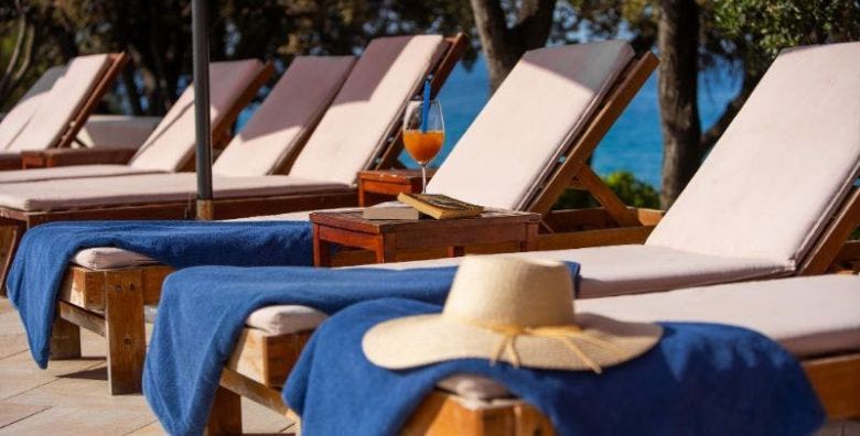 La Luna Island Hotel  First minute all inclusive ljeto na Pagu Lun otok Pag Hrvatska  731 EUR  3x nocenje u dvokrevetnoj Standard sobi s pomocnim lezajem za 2 osobe 1 dijete do 11 99 godina i 2 dijete do 2 99 godina besplatno  All inclusive