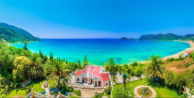 Ljetni odmor na grckom otoku Krfu Krf Grcka  1 299 EUR  7x nocenje u hotelu ili apartmanu za 2 osobe All inclusive