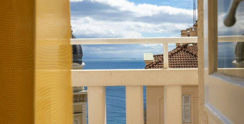 Luminor Collection  Hotel Astoria  Last minute adventski odmor u Opatiji Opatija Hrvatska  220 EUR  2x nocenje u dvokrevetnoj Superior sobi pogled park grad za 2 osobe Polupansion buffet dorucak i vecera 