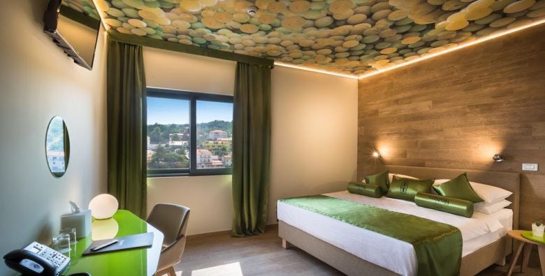 Djeca - Akcija, popust i sniženje. (ponuda: 253699)