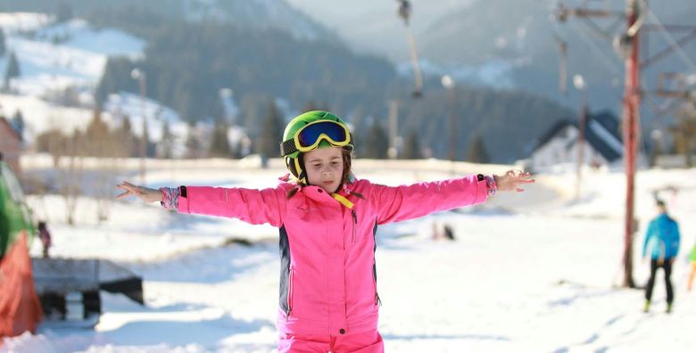 Hotel Sunce Vlasic  Wellness odmor na Vlasicu Vlasic Bosna i Hercegovina  127 EUR  1x nocenje u Standard sobi za 2 osobe 1 dijete do 6 99 godina besplatno  Dorucak