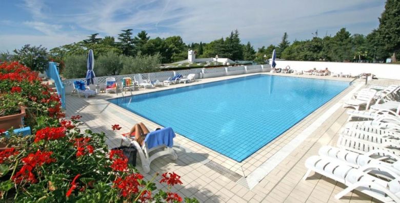 Jadran - Akcija, popust i sniženje. (ponuda: 254199)