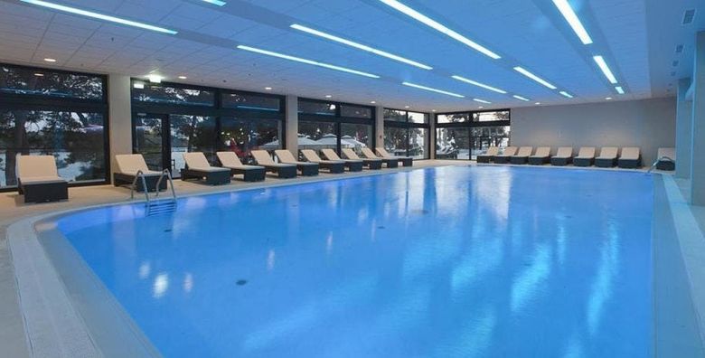 Hotel Parentium Plava Laguna  Obiteljsko wellness proljece u Porecu Porec Istra Hrvatska  449 €
