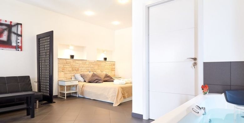 Ljubimci - Akcija, popust i sniženje. (ponuda: 255070)