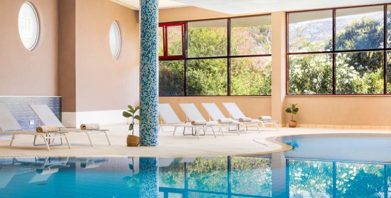 Marko Polo Maradiso Hotel by Aminess  Obiteljska first minute jesen na Korculi Korcula Dalmacija Hrvatska  240 EUR  2x nocenje u dvokrevetnoj Comfort sobi za 2 osobe 1 dijete do 9 99 godina i 1 dijete do 2 99 godina besplatno  Polupansion