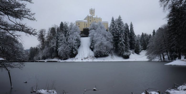 Putovanja - Akcija, popust i sniženje. (ponuda: 255183)