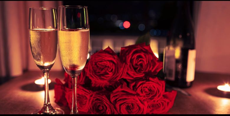 Hotel Trakoscan  Valentinov paket opustanja Trakoscan Hrvatska  410 EUR  2x nocenje u Superior sobi s balkonom i pogledom na dvorac za 2 osobe Polupansion