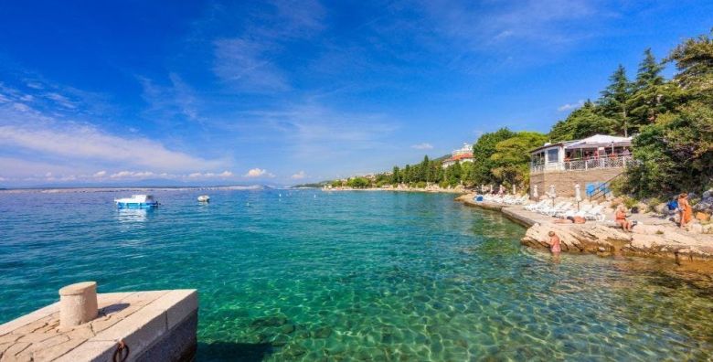 2 djece boravi gratis - Akcija, popust i sniženje. (ponuda: 255317)