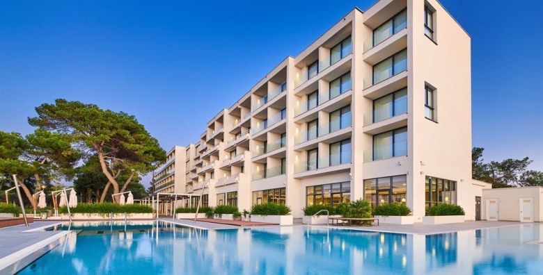 2 djece boravi gratis - Akcija, popust i sniženje. (ponuda: 255330)