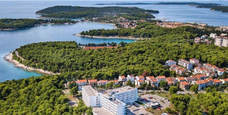 Hotel Pula  First minute proljece i jesen u Puli Pula Istra Hrvatska  363 €