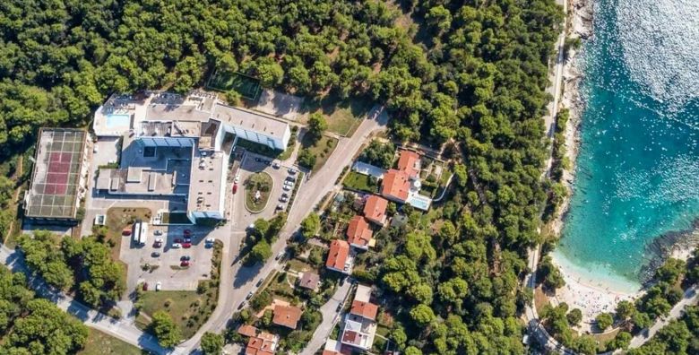 Hotel Pula  First minute proljece i jesen u Puli Pula Istra Hrvatska  604 €