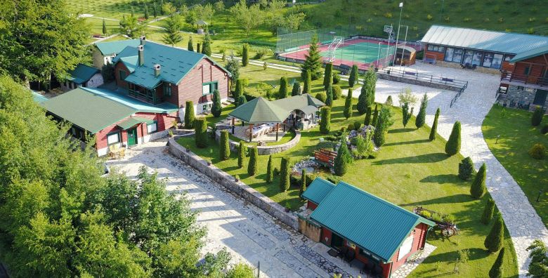 Hotel  Resort Gacka Montenegro  Detox  relax u prirodi Mojkovac Crna Gora  299 EUR  3x nocenje u dvokrevetnoj sobi za 2 osobe Dorucak