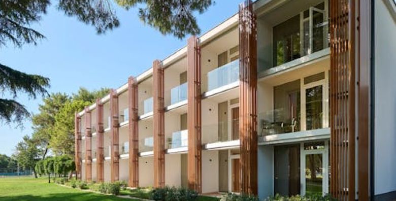 Hotel Pelegrin Plava Laguna  Rujan u obnovljenom hotelu u Istri Umag Istra Hrvatska  671 €