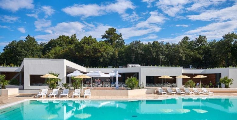 Camping Stella Maris Mobile Homes  First minute ljeto u Istri Umag Istra Hrvatska  647 €