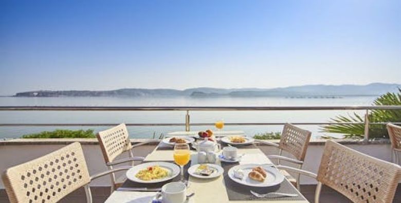 Apartmani Kanegra Plava Laguna  First minute lipanj u Istri Umag Istra Hrvatska  405 €