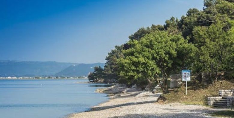 Apartmani Kanegra Plava Laguna  First minute ljeto u Istri s polupansionom Umag Istra Hrvatska  762 €