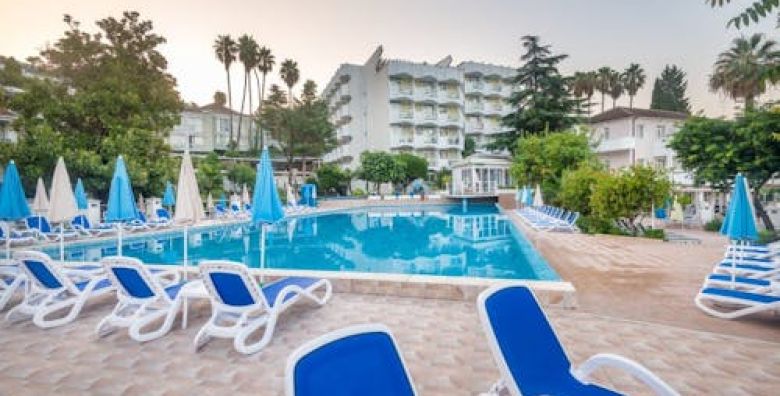 Hunguest Hotel Sun Resort  Odmor u Crnoj Gori Herceg Novi Crna Gora  1559 €