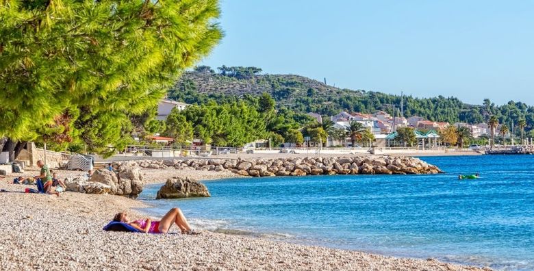 Villa Vinka  Odmor u Tucepima izvan glavne sezone Tucepi Makarska rivijera Dalmacija Hrvatska  328 EUR  3x nocenje u dvokrevetnoj Classic sobi s balkonom za 2 osobe Polupansion