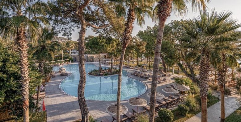 Balmy Beach Resort Kemer  All inclusive Adults Only odmor Kemer  Turska  1 286 EUR  6x nocenje u Superior dvokrevetnoj sobi za 2 osobe Ultra All Inclusive paket