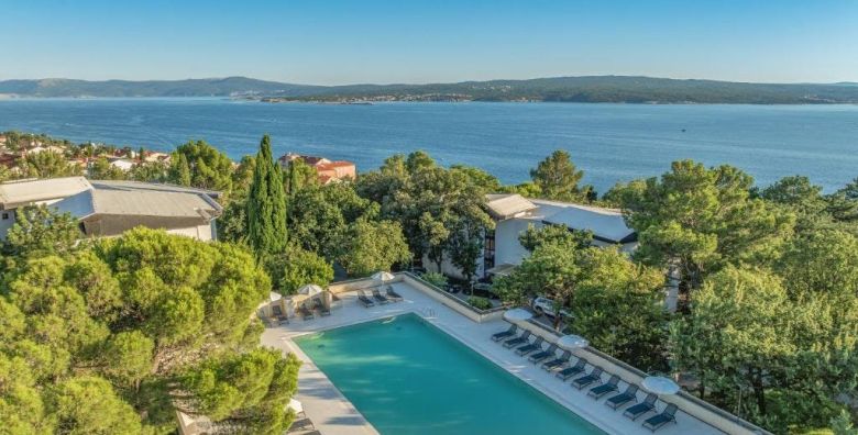 Holiday Resort Ad Turres  First minute ljeto u Crikvenici  Crikvenica Hrvatska  427 €