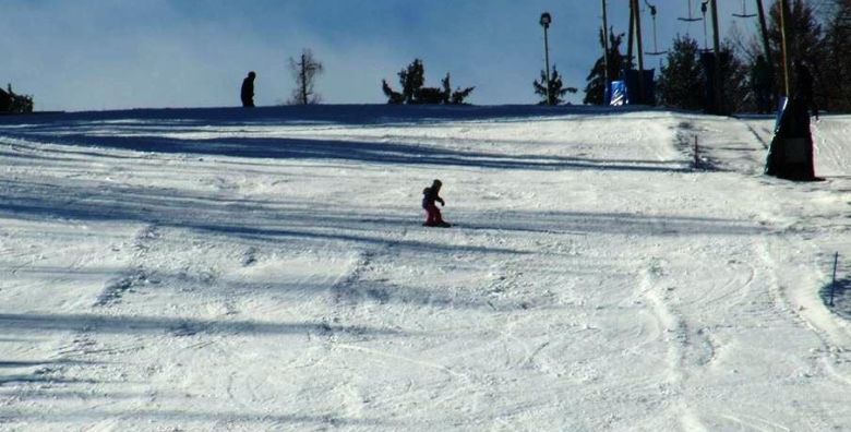 Skijaliste Poseka  Skijanje za odrasle u trajanju od 3 sata Ravne na Koroskem Slovenija  10 €