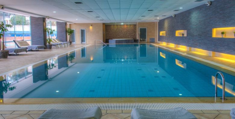 Putovanja - Akcija, popust i sniženje. (ponuda: 256895)