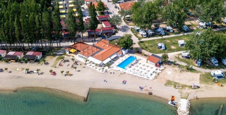 Energetski certifikat - Akcija, popust i sniženje. (ponuda: 257007)