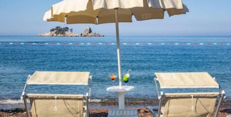 Hotel Palas Petrovac  Odmor u Petrovcu Petrovac Crna Gora  494 €