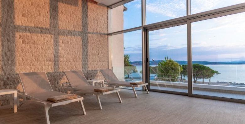 Hotel Miramare  Luksuzni wellness odmor uz obalu  72 satna akcija Crikvenica Hrvatska  275 €