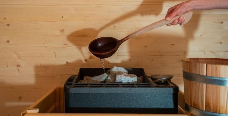 Kozjanski dvor  Romantican wellness vikend odmor s kupanjem u Termama Olimia Kozje Slovenija  299 EUR  2x nocenje u udobnoj sobi hotel Kozjanski dvor za 2 osobe Polupansion za cijelu obitelj