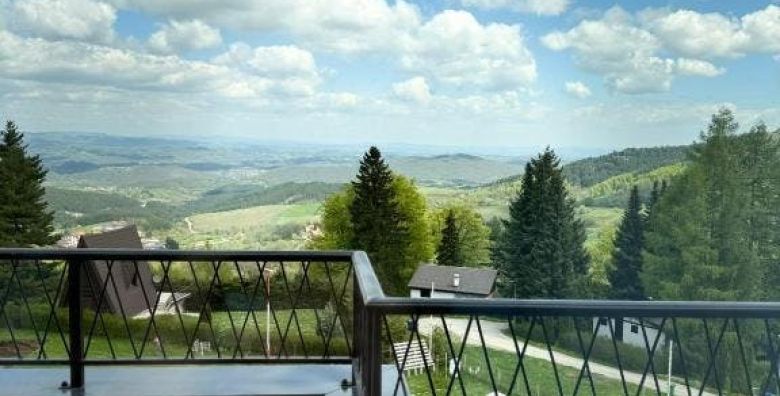 Aparthotel Zlatiborske terase  Wellness odmor u srcu Zlatibora Zlatibor Srbija  319 €