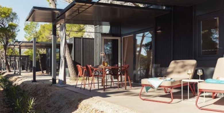 Pinadria Camping Resort  First minute proljece i 1 svibanj u kampu s 5 zvjezdica Baska Voda Makarska rivijera Hrvatska  235 €