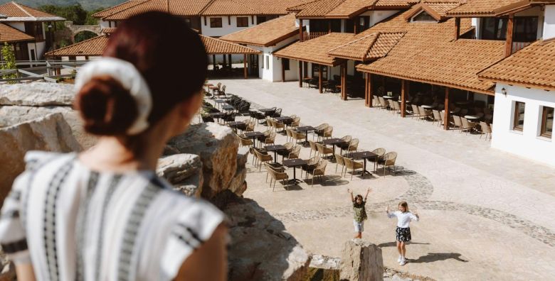 Grad Sunca  Apartmani Knezev Konak  Proljetni odmor Trebinje Bosna i Hercegovina  128 EUR  2x nocenje u apartmanu za 2 osobe Dorucak