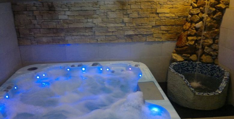 Hotel Silvester  Najam wellnessa u trajanju od 2 sata i solni piling Cerklje na Gorenjskem Slovenija  85 €