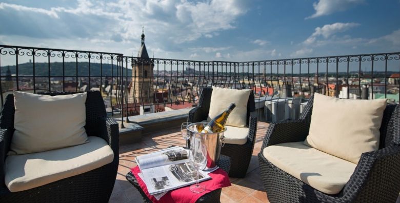 Hotel Suite Home Prague  City break u Pragu Prag Ceska  306 EUR  3x nocenje u velikoj dvokrevetnoj sobi za 2 osobe Dorucak