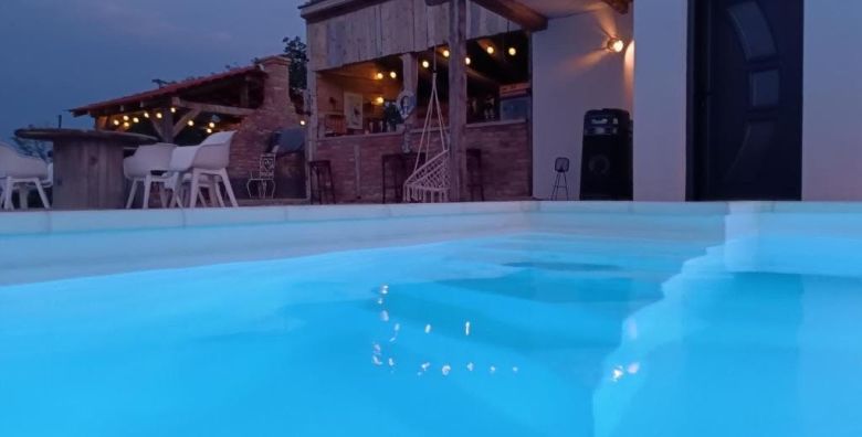 Nagypince Borhotel Wine  Spa  Romantican odmor Böhönye Madjarska  185 EUR  3x nocenje u dvokrevetnoj Standard sobi za 2 osobe Polupansion