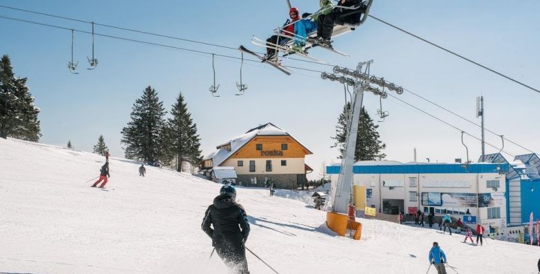 Hotel Rozka Krvavec  Posebna ponuda za planinski odmor na Krvavcu  Cerklje na Gorenjskem Slovenija  129 EUR  1x nocenje u dvokrevetnoj sobi u alpskom stilu za 2 osobe Buffet dorucak