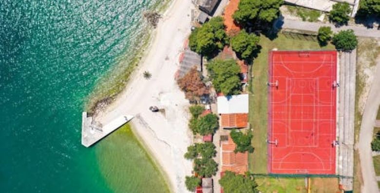 Apartmani Medena  Proljece s polupansionom u prelijepom Trogiru za 4 osobe Donji Seget Trogir Dalmacija Hrvatska  378 €