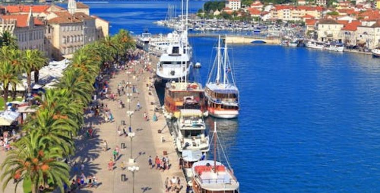 Hotel Rotondo ili Rotondo Annex  Odmor u Trogiru Seget Donji Trogir Dalmacija Hrvatska  277 €