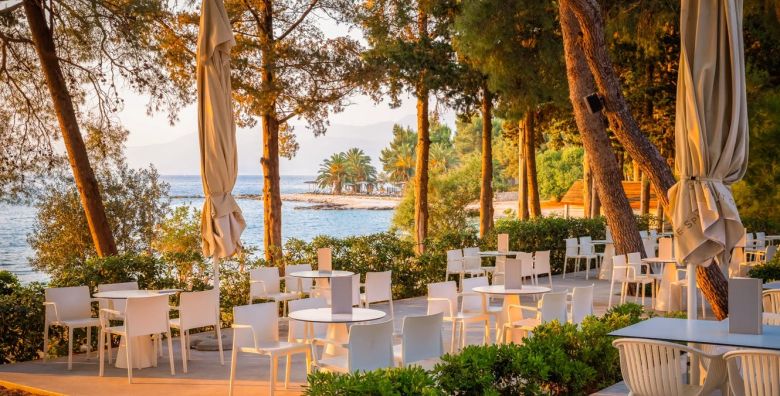 Aminess Vival Velaris Resort  Odmor na Bracu  Posebna ponuda Supetar otok Brac Dalmacija Hrvatska  175 €