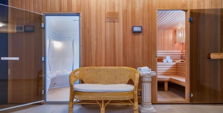 Hotel Rotondo ili Rotondo Annex  Proljece u Trogiru Seget Donji Trogir Dalmacija Hrvatska  406 €