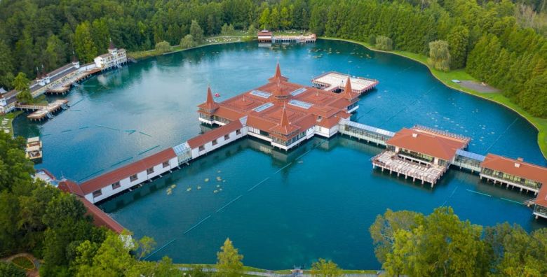 Putovanja - Akcija, popust i sniženje. (ponuda: 258892)