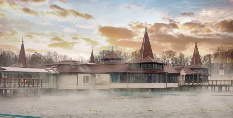 Putovanja - Akcija, popust i sniženje. (ponuda: 258897)