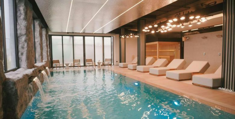 Putovanja - Akcija, popust i sniženje. (ponuda: 258935)