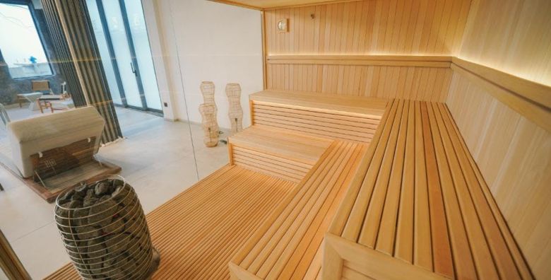 Putovanja - Akcija, popust i sniženje. (ponuda: 258936)