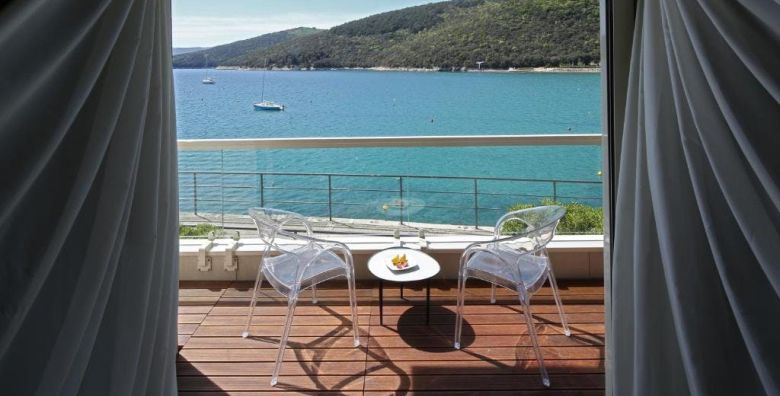 Putovanja - Akcija, popust i sniženje. (ponuda: 259042)