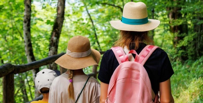 Hotel Jezero  Proljetni odmor na Plitvickim jezerima s ulaznicama Plitvicka jezera Hrvatska  297 €