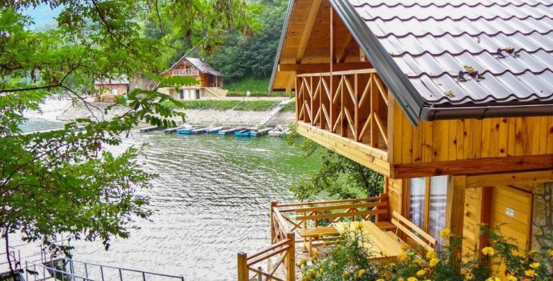 Slastice - Akcija, popust i sniženje. (ponuda: 259140)