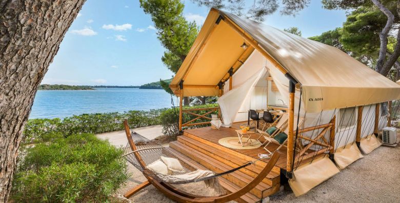 Putovanja - Akcija, popust i sniženje. (ponuda: 259207)