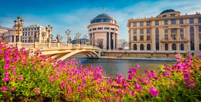 Uskrs u Skoplju Skoplje Makedonija  499 EUR  3x nocenje u hotelu ili apartmanu za 2 osobe Dorucak